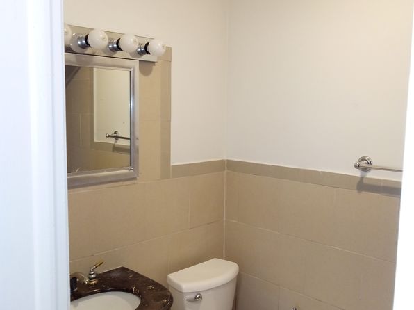 4912 Mulford St APT 2B