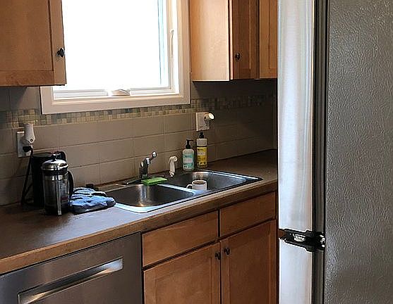 Kitchen Bosch dishwasher