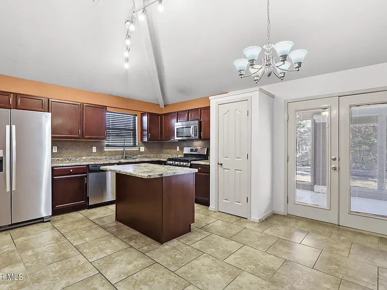 14438 Miguel Terrazas Dr — Photo 7