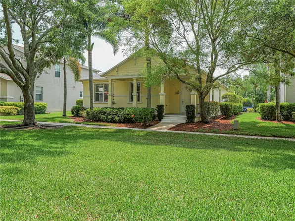 1284 Welcome Dr, Vero Beach, FL 32966