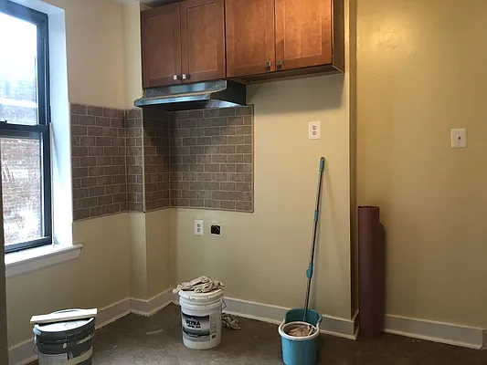 Rented by Lang Realty LLC | media 7