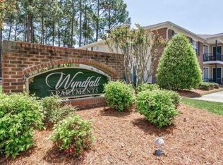 3512 Shipstone Pl #203, Hope Mills, NC 28348