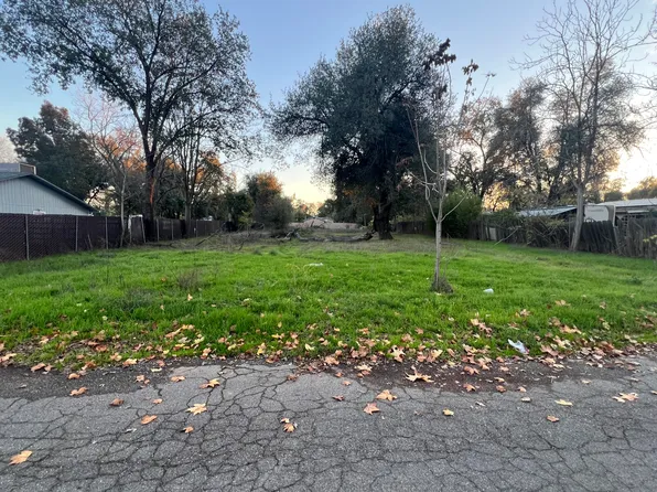 20573 Sunset Ln, Redding, CA 96002