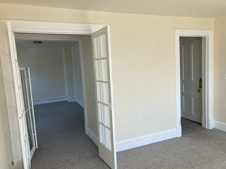 28 Pomona Pl #2 — Photo 35
