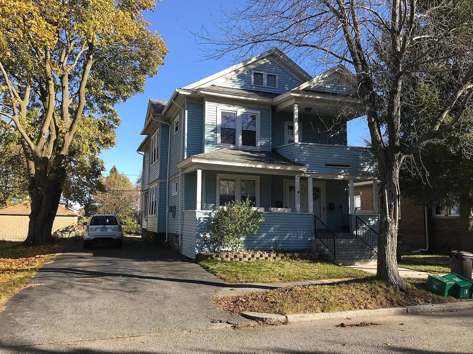 2 bed, 1.5 bath, 1134 sqft, $2,300 — Photo 1