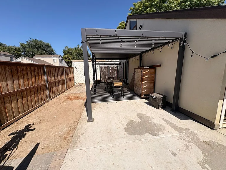 2720 W Caldwell Ave — Photo 8