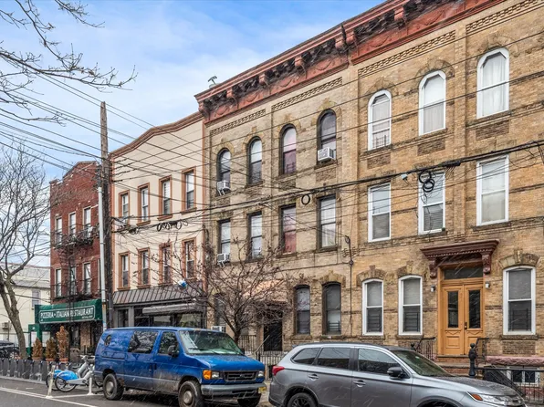 679 Onderdonk Avenue image 2 of 4