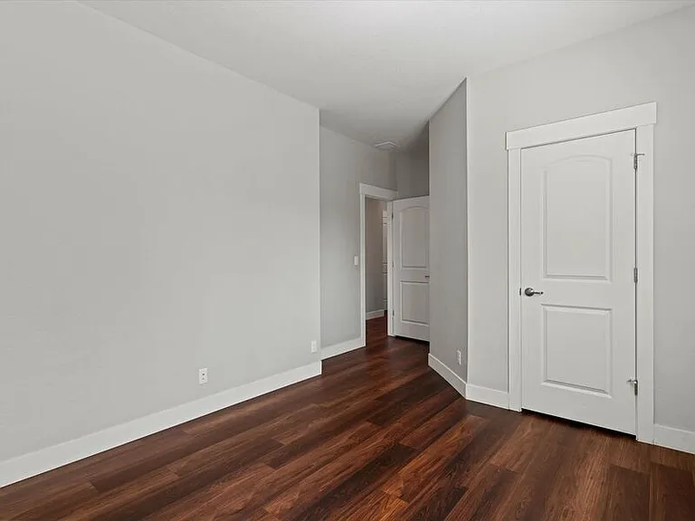 9962 E 60th Ave — Photo 16