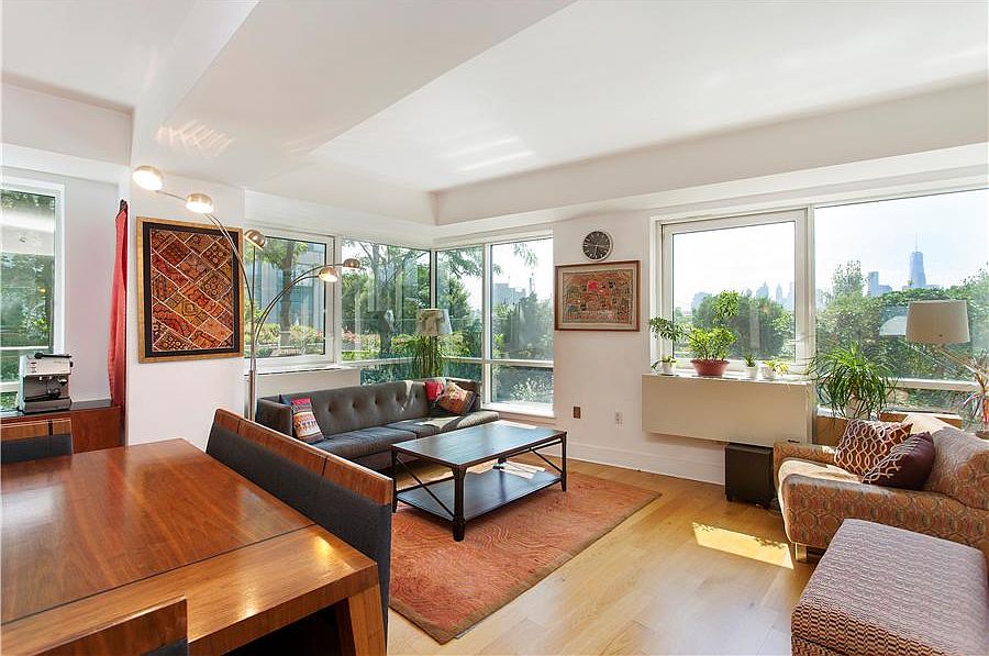 1st image of 440 Kent Ave #1A