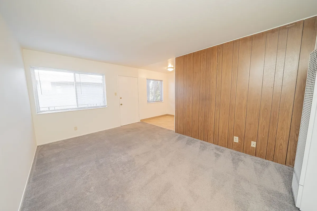 Building Photo - Orchard Apartments