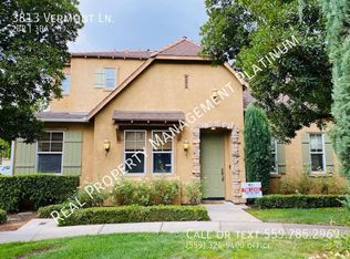 3813 Vermont Ln, Clovis, CA 93619