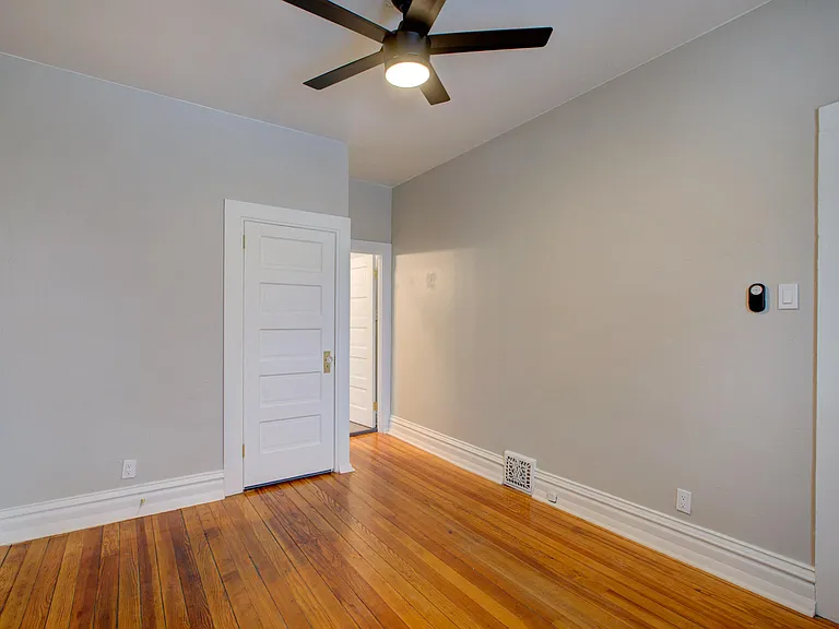227 N Pearl St — Photo 14