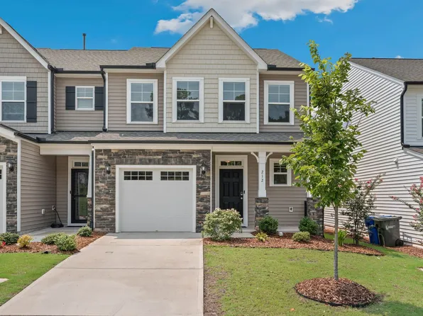 212 Oakcheset Ct, Durham, NC 27703