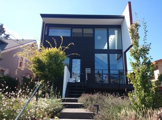 3239 33rd Ave S, Seattle, WA 98144