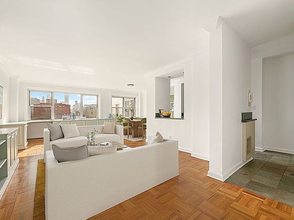 5th image of 20 E 9th St APT 11M