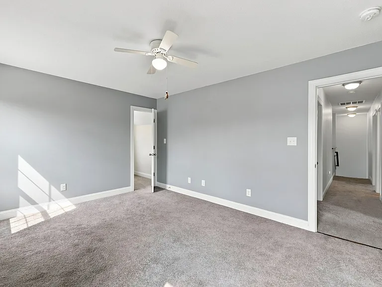 109 Rosegarten Ct — Photo 8