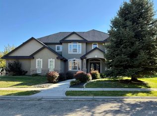 883 E Fallingbranch Ct, Meridian, ID 83642