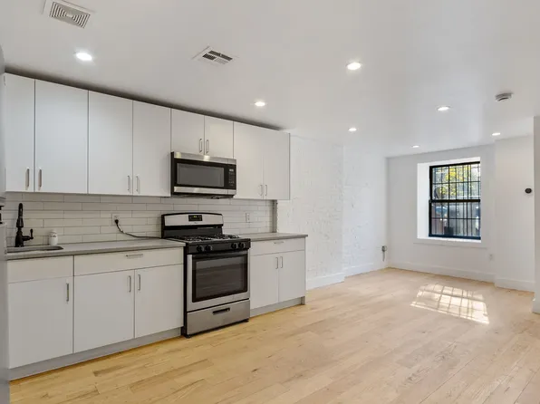 751a Monroe Street image 10 of 25