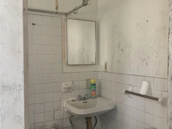 563 West 150th Street image 9 of 9