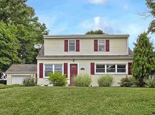 67 Wabank Rd, Millersville, PA 17551