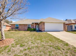 1008 Woodside Ln, Seagoville, TX 75159