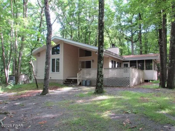 113 Widgeon Ln, Blooming Grove, PA 18428