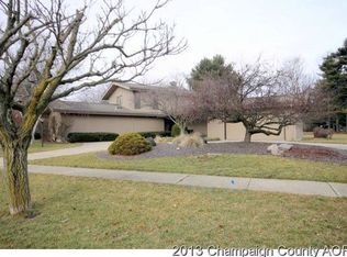 212 E Sherwin Dr, Urbana, IL