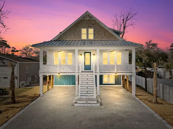 329 NE 61st Street, Oak Island, NC 28465