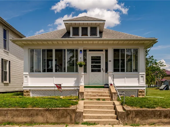 608 S Main St, Washington Court House, OH 43160