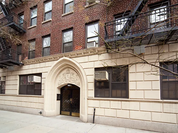 253 West 16th Street image 1 of 5