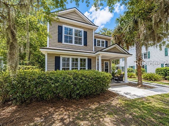 2nd image of 22 Timbercrest Circle