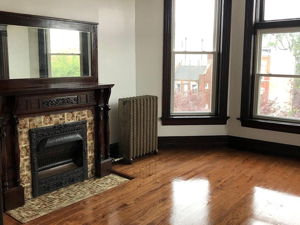 2nd image of 3132 W Washington Blvd