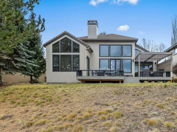 61981 Fall Creek Loop, Bend, OR 97702