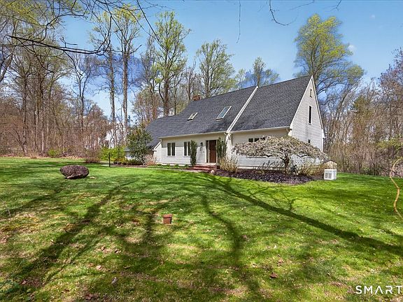 2nd image of 50 Overbrook Road