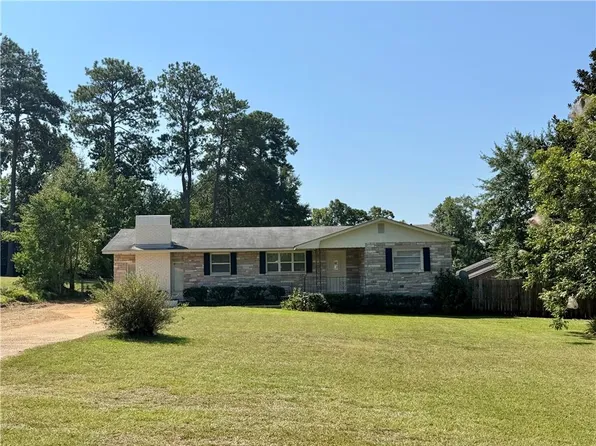 2060 Lee Road 427, Phenix City, AL 36867