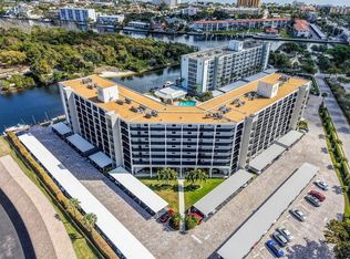 1627 Riverview Road #811, Deerfield Beach, FL 33441