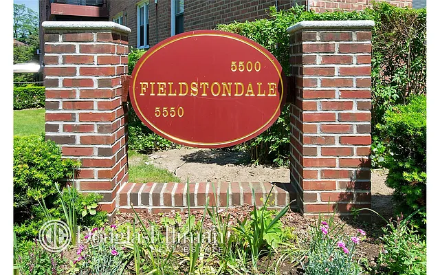 Sold by Douglas Elliman | media 10
