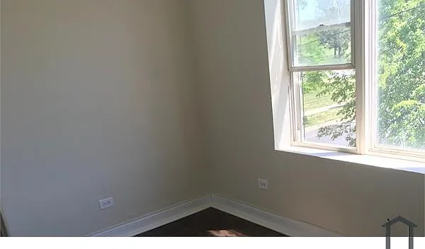 1344 S Kolin Ave #3 — Photo 5