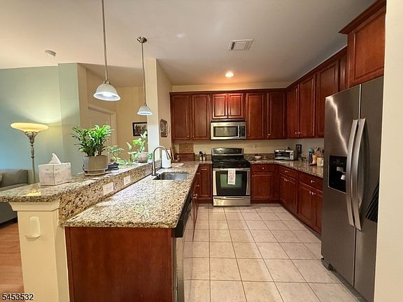 3rd image of 2113 Ramapo Ct BLDG 2 #2113