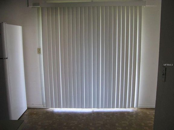 5th image of 3028 Woodstock Ave