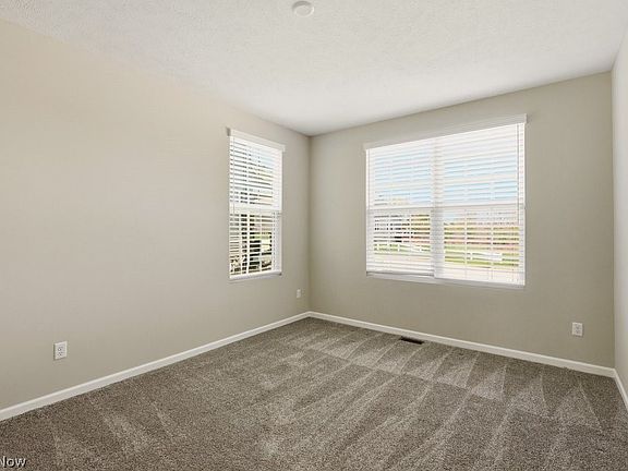 4th image of 3176 Blue Jaye Ln