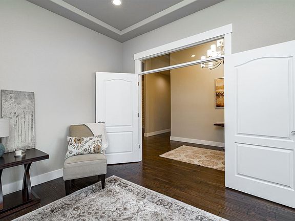 5th image of 3815 W 47th Ave