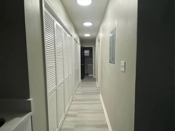 7047 E 10th St #F03, Indianapolis, IN 46219