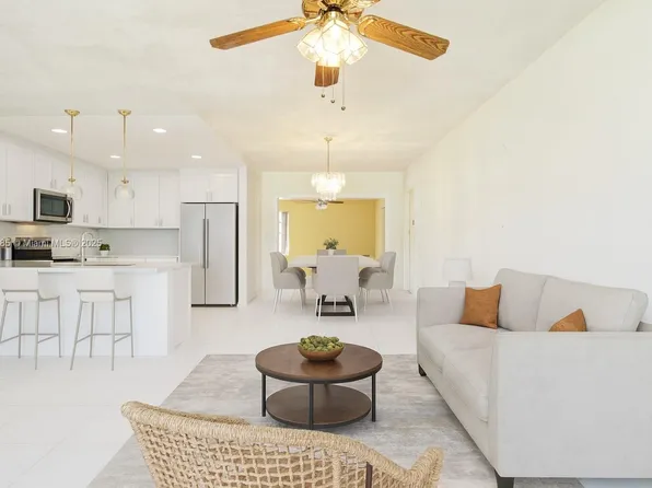 16120 SW 104th Ave, Miami, FL 33157