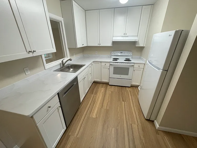 New kitchen