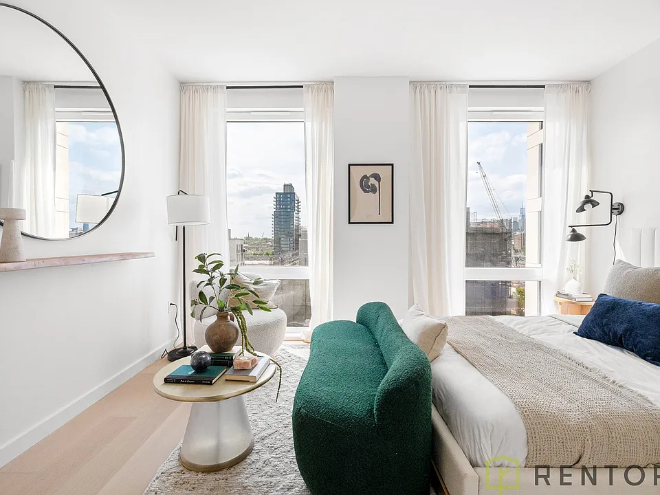 224 3rd Ave #4I