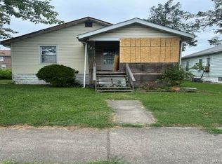 615 N 37th St, East Saint Louis, IL