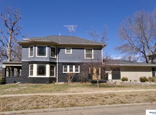 800 N 12th St, Beatrice, NE 68310