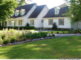 1095 Forest Dr, Williamston, NC 27892
