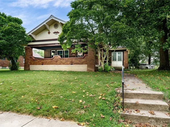 33 Watervliet Ave, Dayton, OH 45420